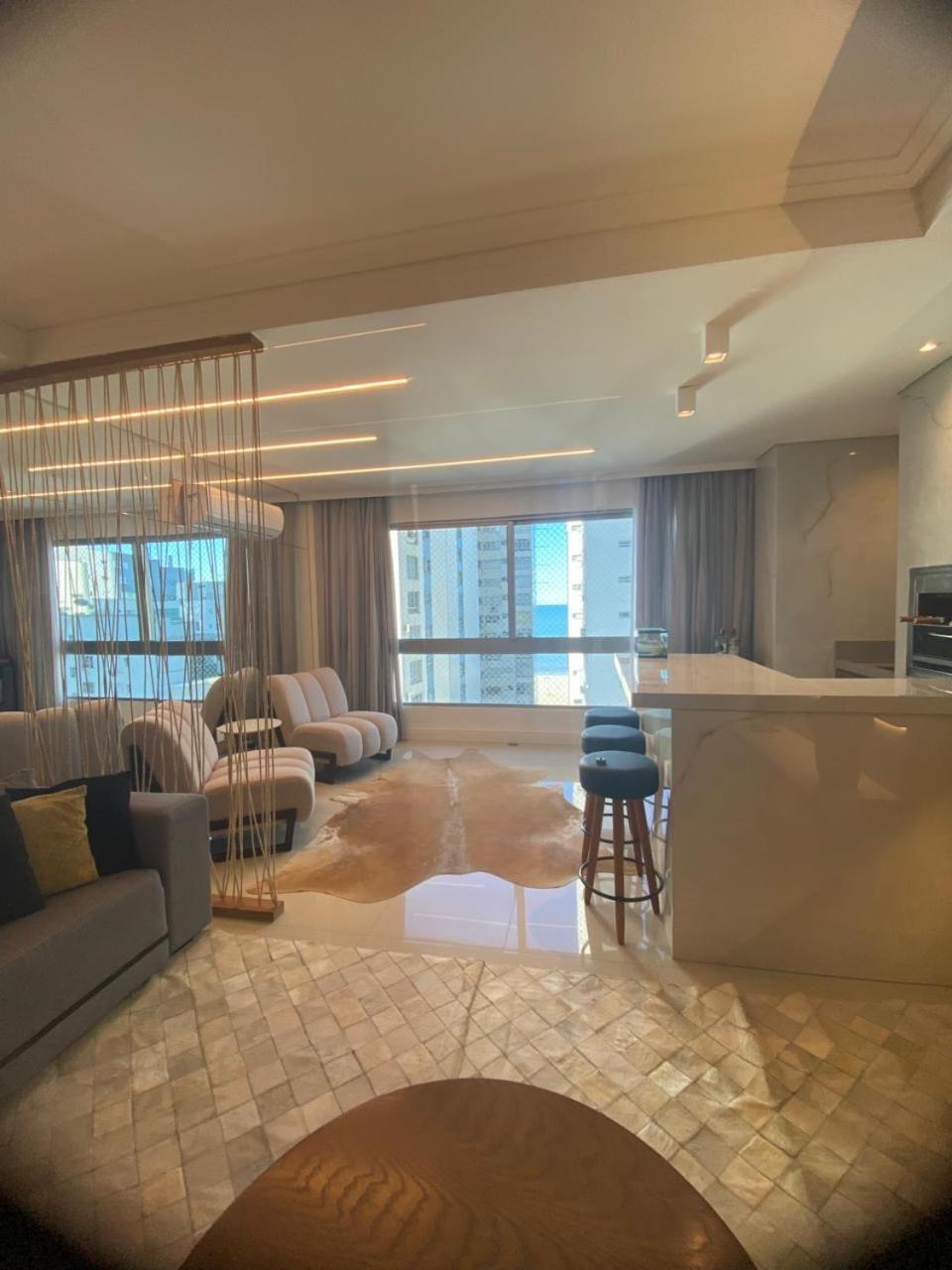 Apartamento 3 100m Da Balneário Camboriú
